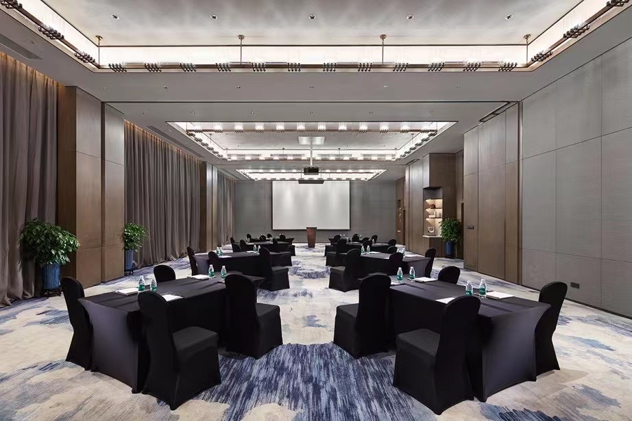 昆明融創萬達文華酒店汽車發布會